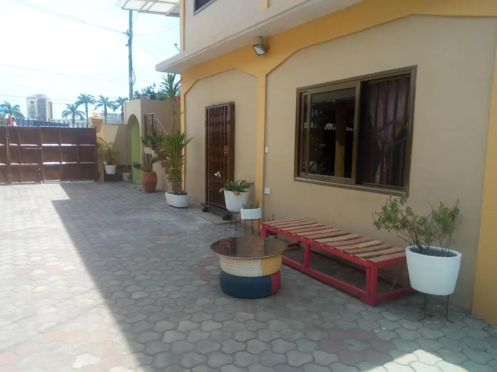 Feehis Place