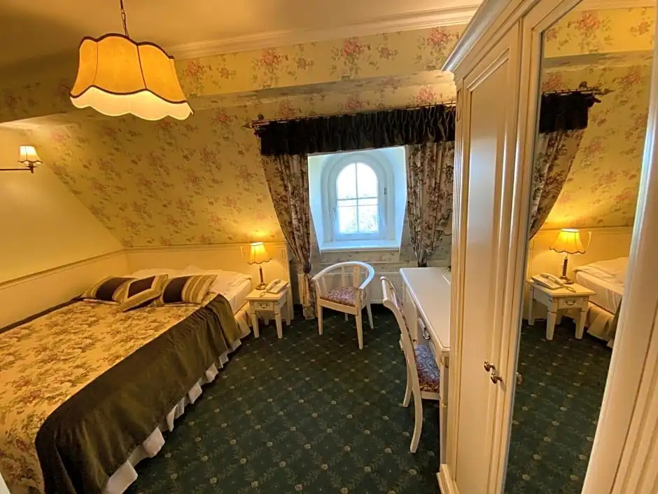 Hotel Pałac Borynia