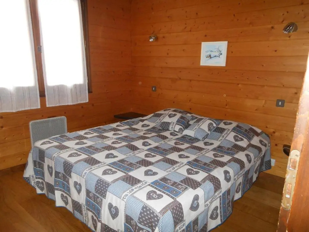 Chalet Le Grand-Bornand, 6 pièces, 10 personnes - FR-1-467-65