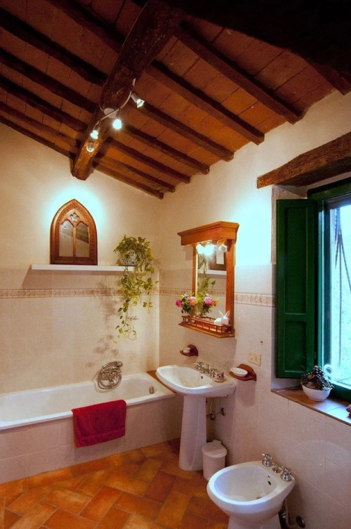TENUTA SOSPESA - Exclusive Villa, Pool & Party Barn near Tuscany