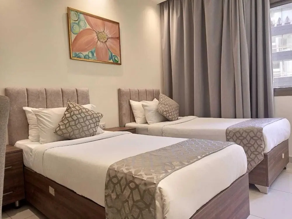 Bella Rosa Hotel