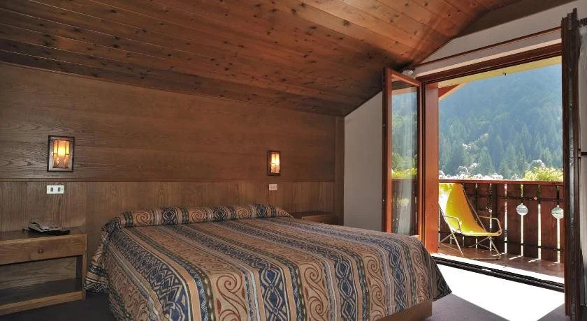 Hotel Val Gares