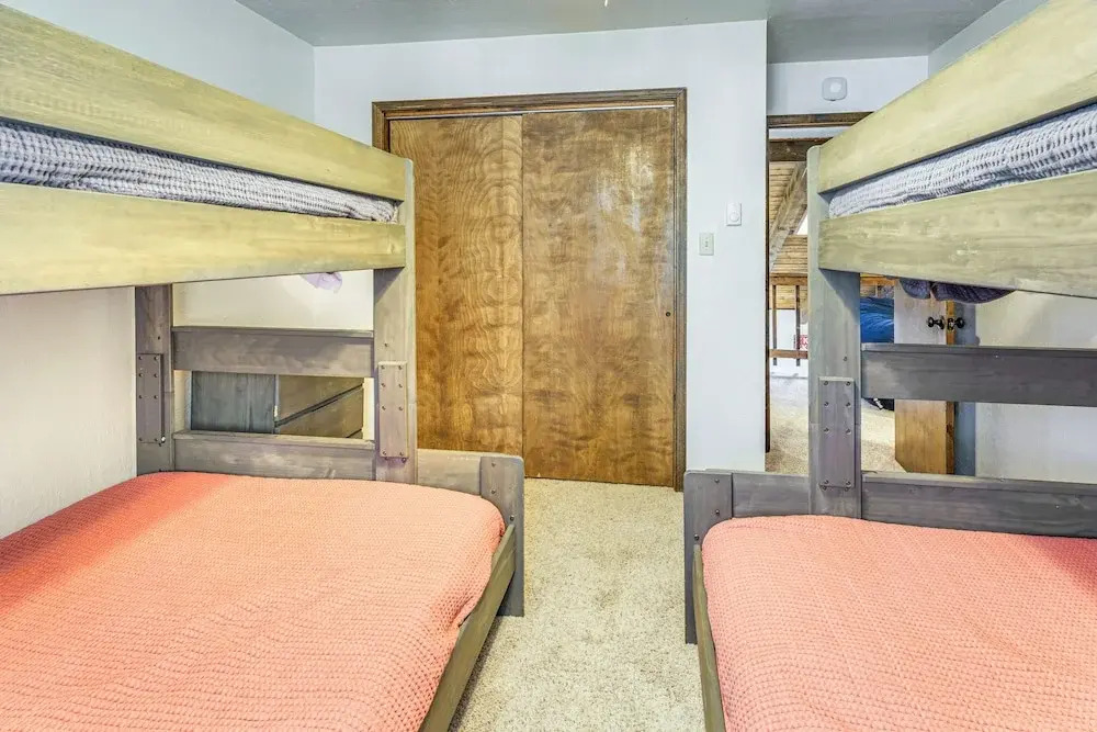 Walk to Lake & Trails: Angel Fire Home w/ Deck!