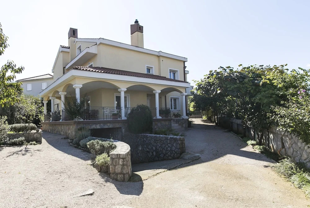 Apartments Vesna