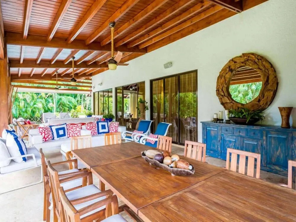 Sunny Vacation Villa 62
