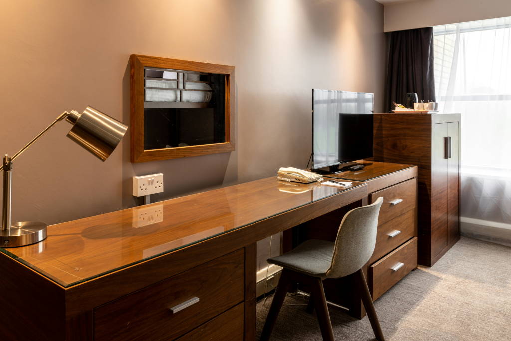 Sandman Signature London Gatwick Hotel
