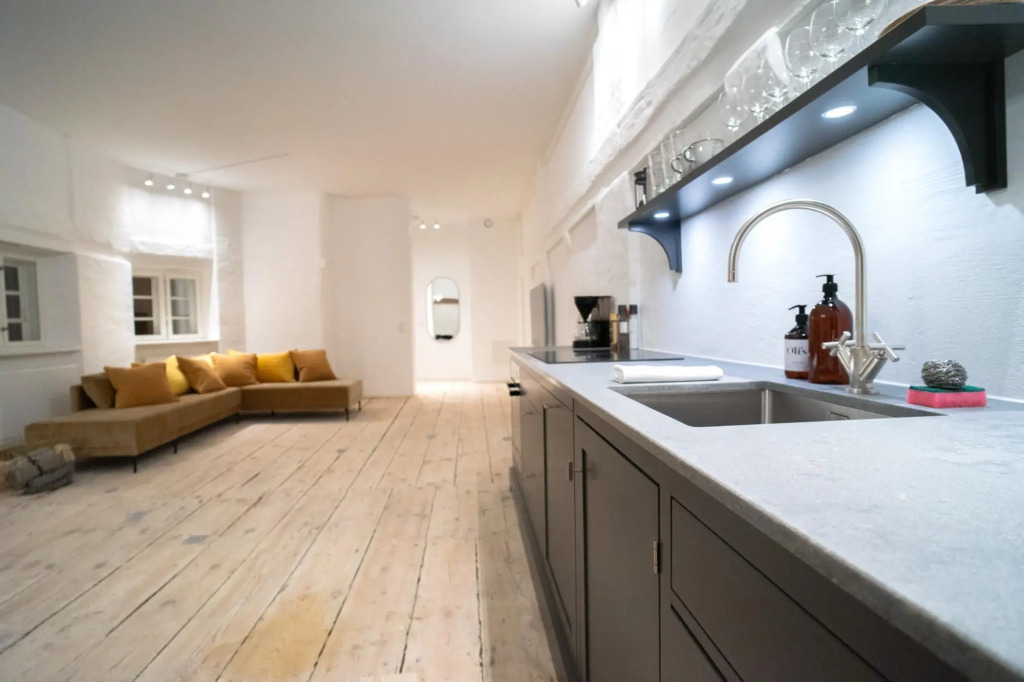 ★Beautiful Charismatic Apt. Heart of Copenhagen★