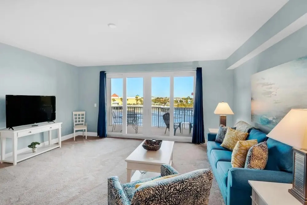 Laketown Wharf 116