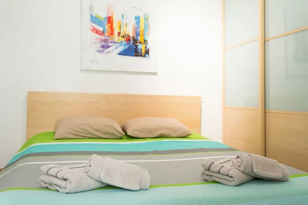 The Gelato- Charming 1-BR Old Town