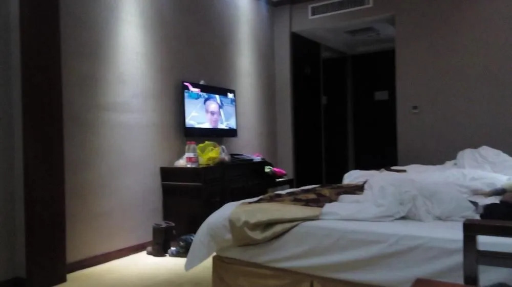 Dengfeng Green Hotel