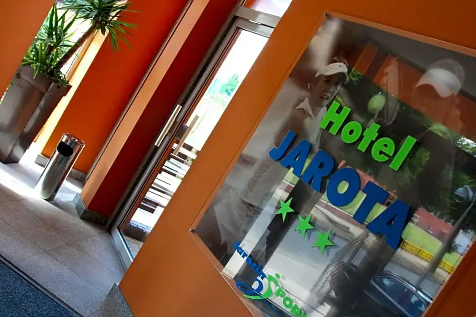 Hotel Jarota
