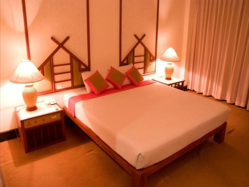 Seeharaj Hotel