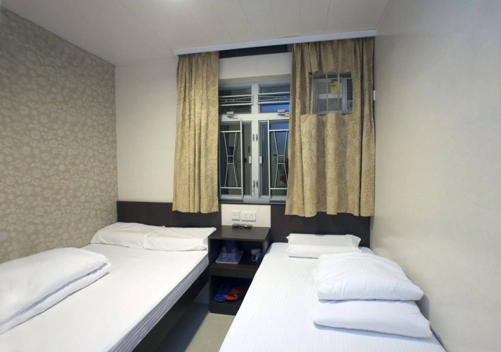 Mong King Hotel
