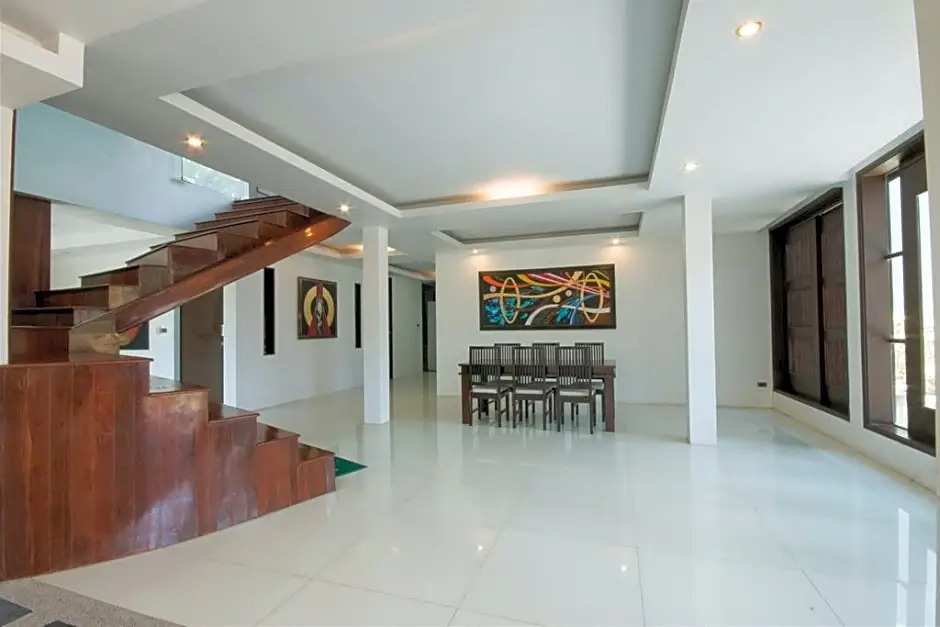 YUPA Villa1