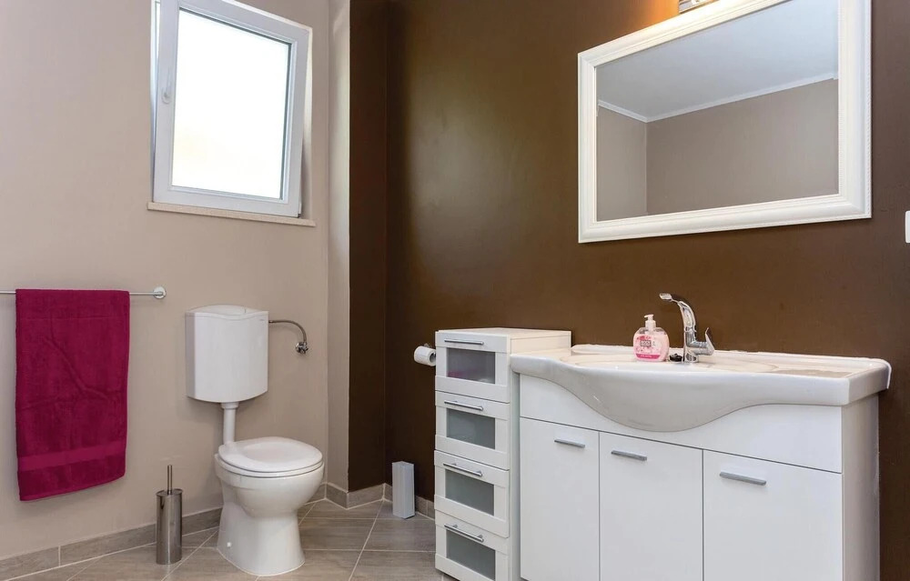 Amazing Home in Palje Brdo With Wifi and 3 Bedrooms