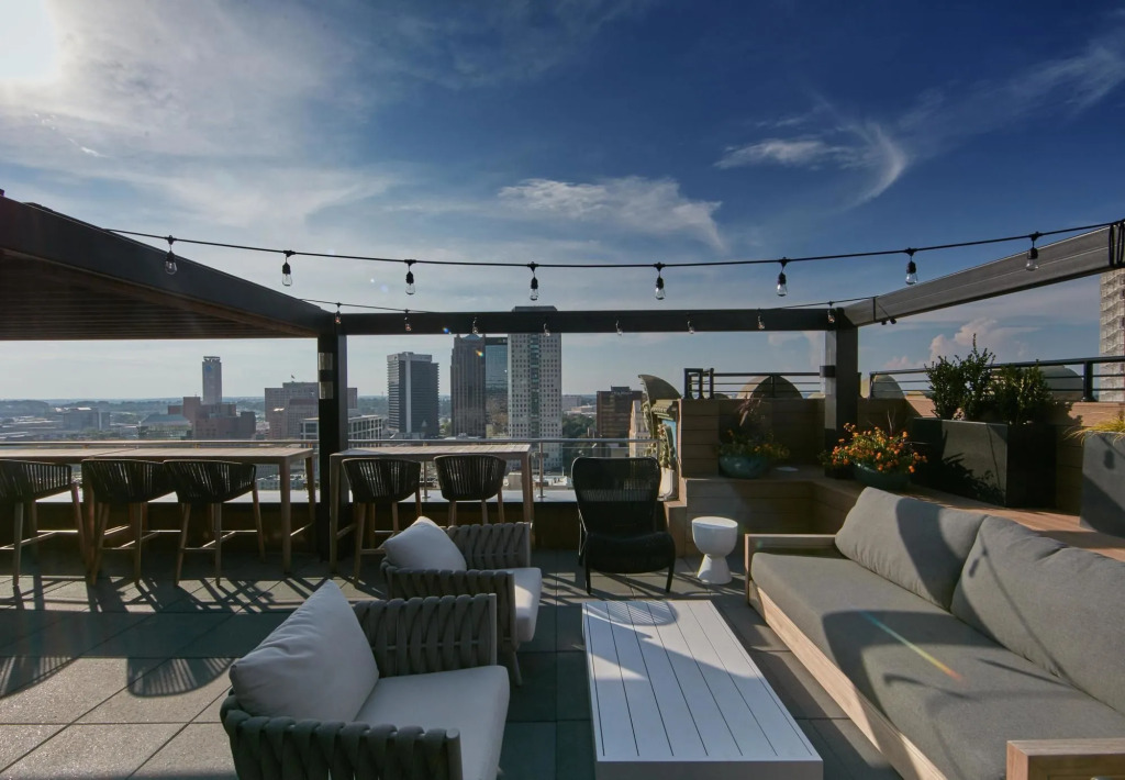 Elyton Hotel, Autograph Collection