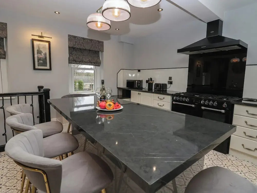 Beechgrove Manor