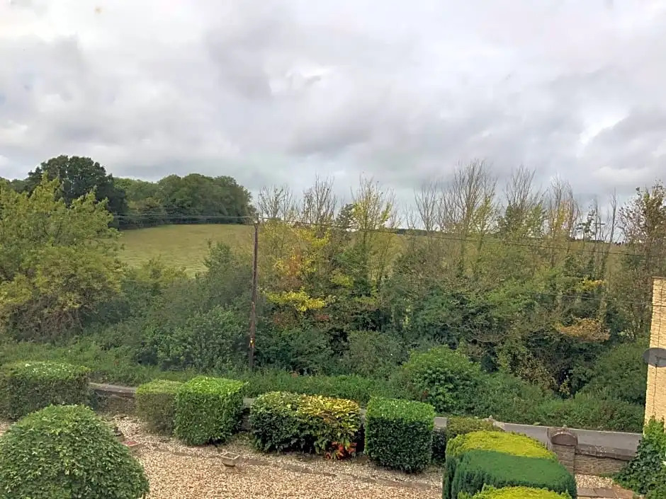 Old Gloucester Road farm bed and breakfast