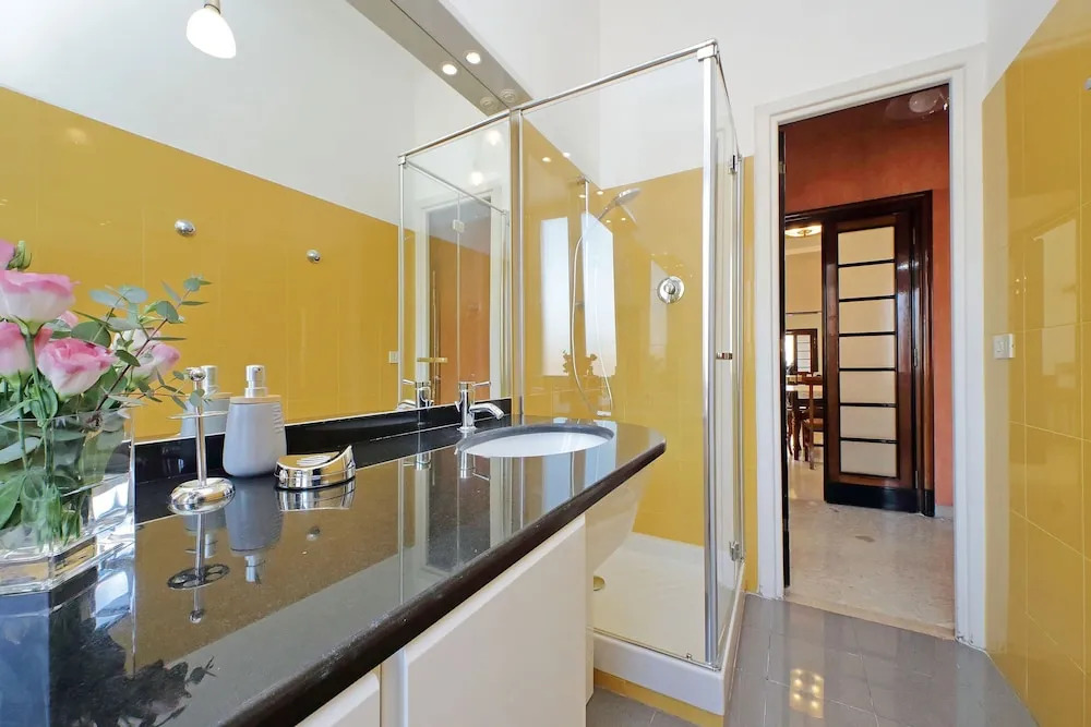 4bnb - Spacious Gracchi Apartment