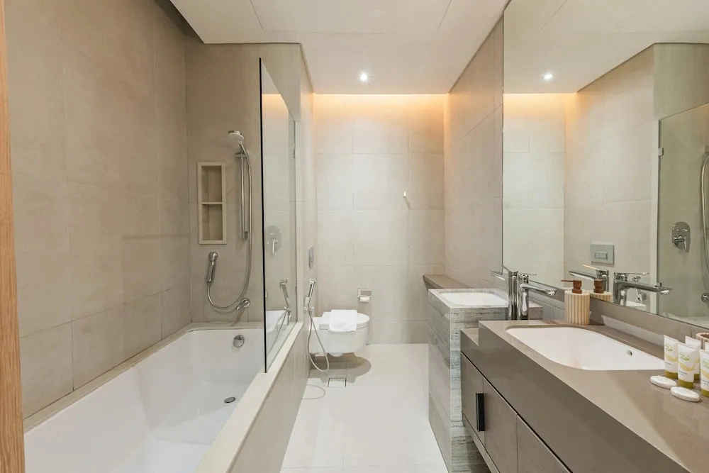 Live the Vibe Upgraded 2BR JBR Coastal Living