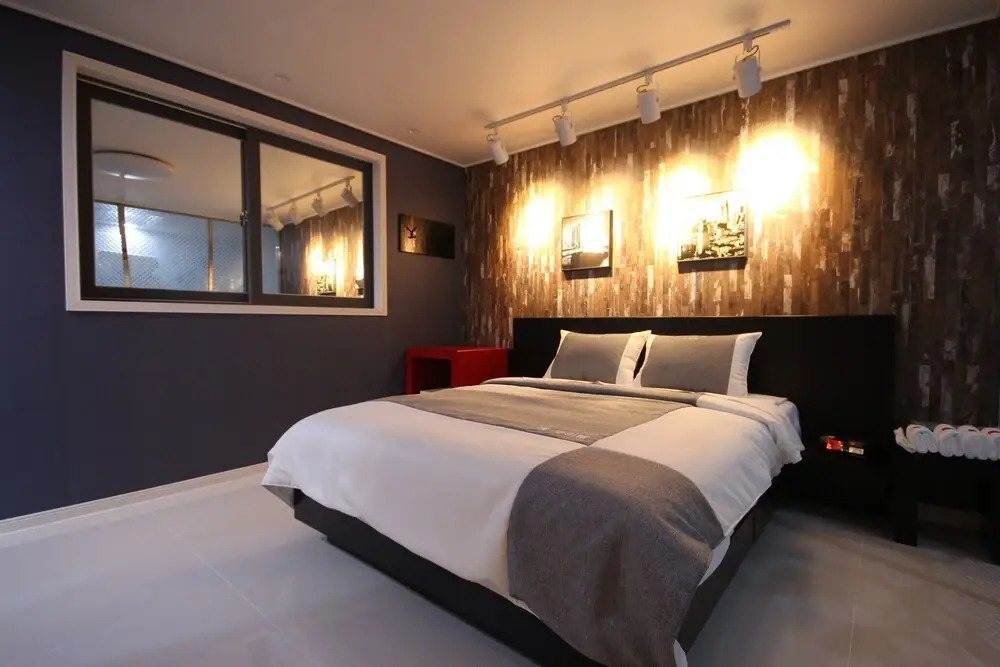 Geoje Island Sadeung K Self Check-in Motel