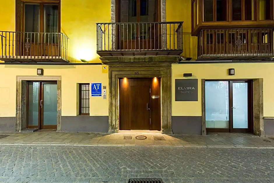 tuGuest Elvira Suites
