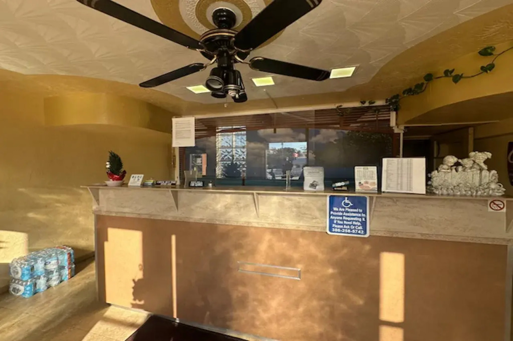 Super Inn By Oyo Daytona Beach Near Airport