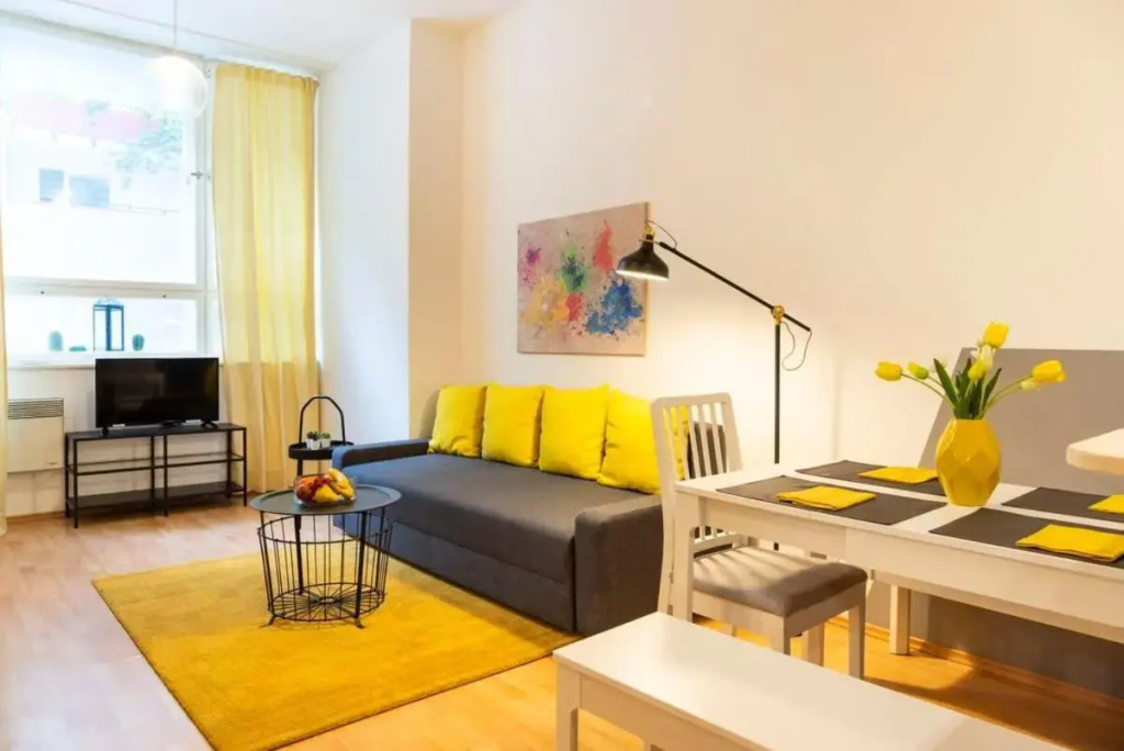 Cozy 2 room apartment next to Hermannstraße