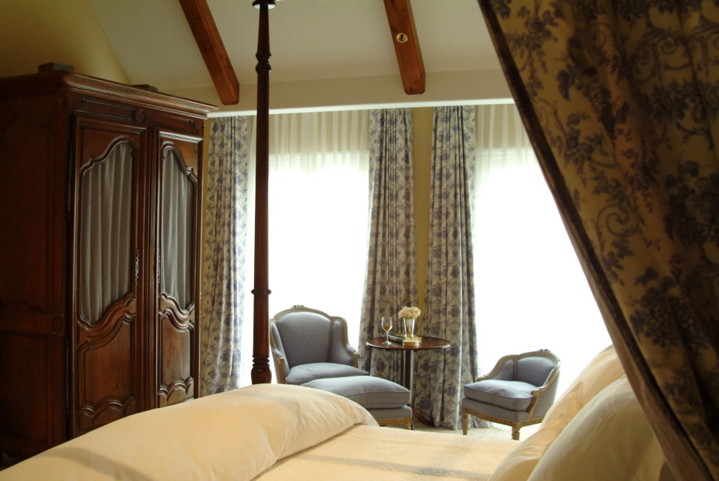 Liora Estate