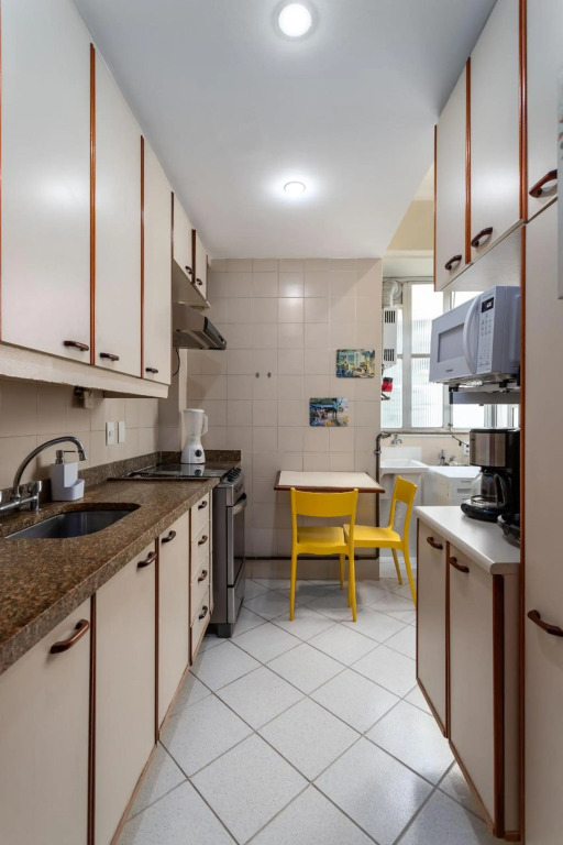 Pineapples RPP913 - Apartamento ideal para casais em Copacabana