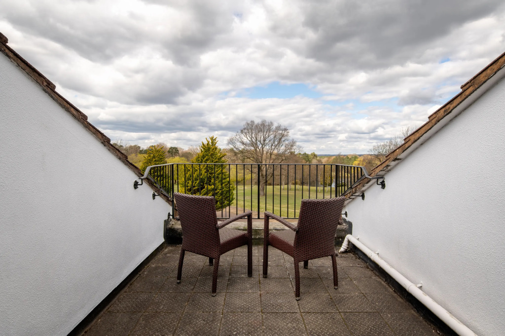 Copthorne Effingham Gatwick Hotel