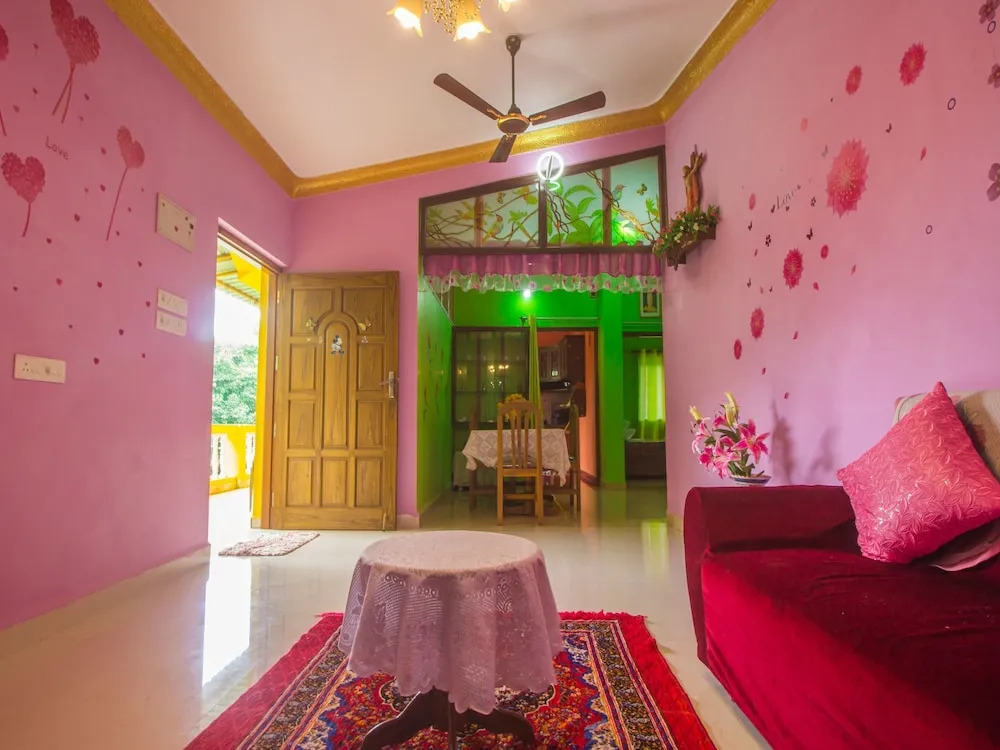 OYO 18261 Home Beachside 2BHK Utorda Beach