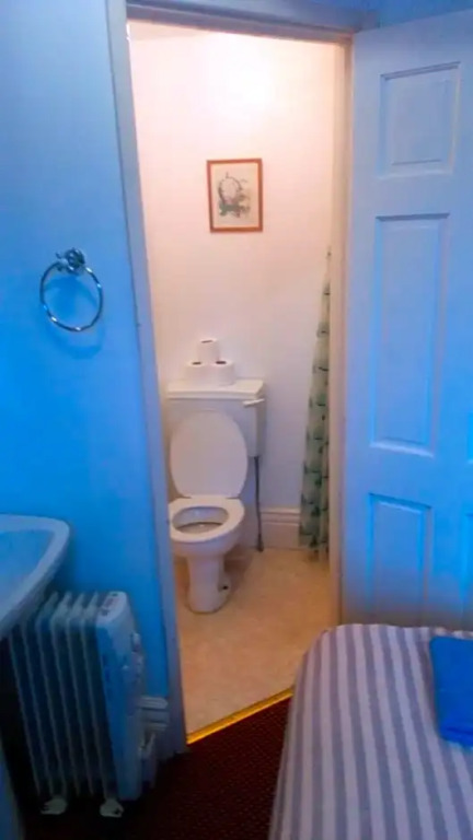 MyRoomz Golden Strand Hotel