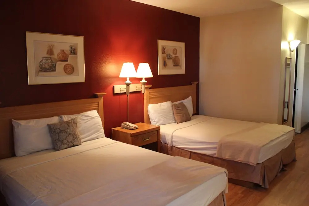 Fortuna Inn and Suites
