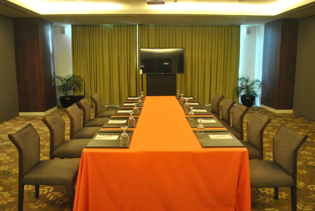 Hotel Benilde Maison De La Salle