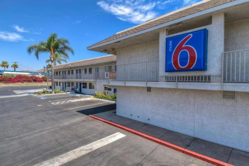 Motel 6 Riverside West - Jurupa Valley