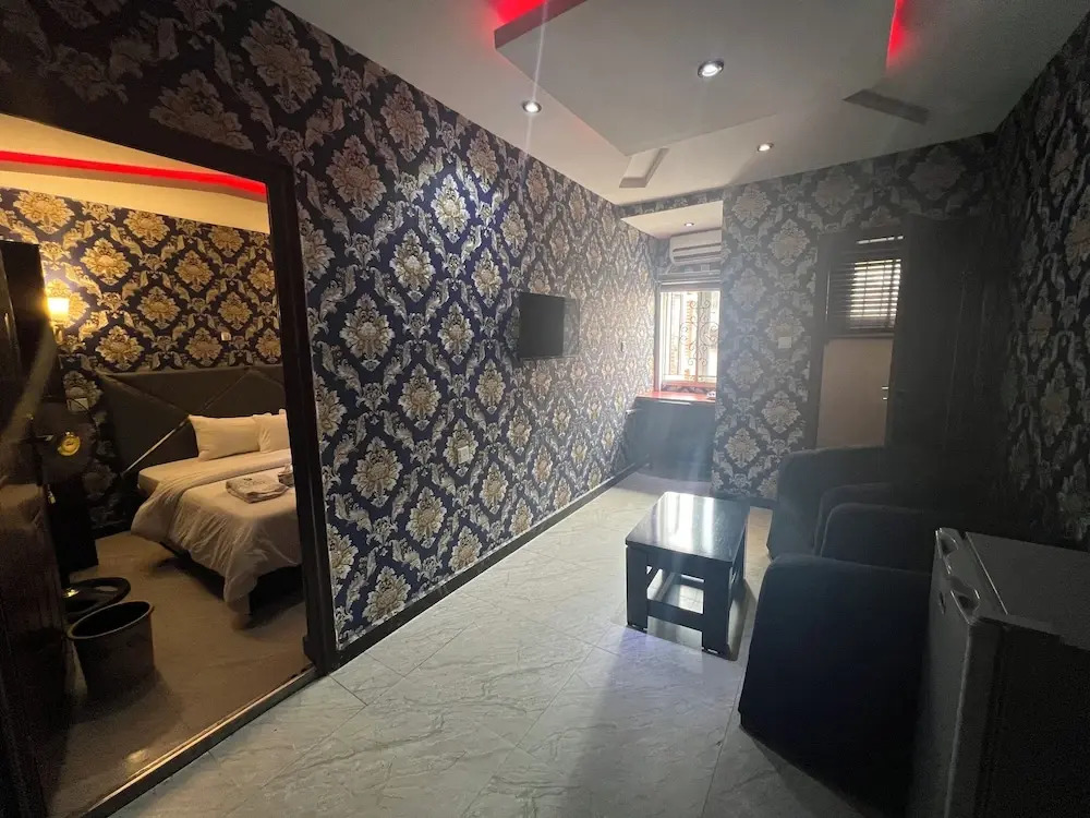 Ice Suites