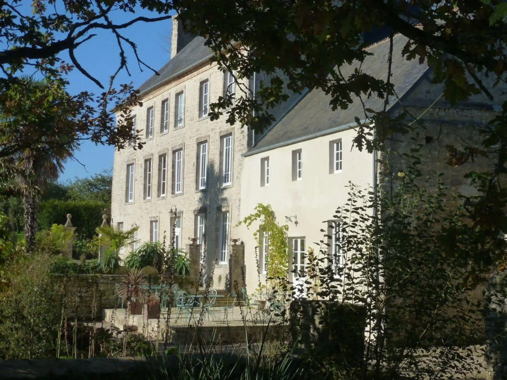 Manoir De Savigny