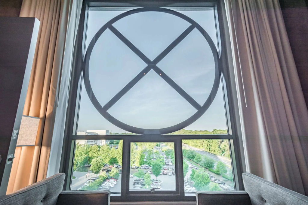 Proximity Hotel