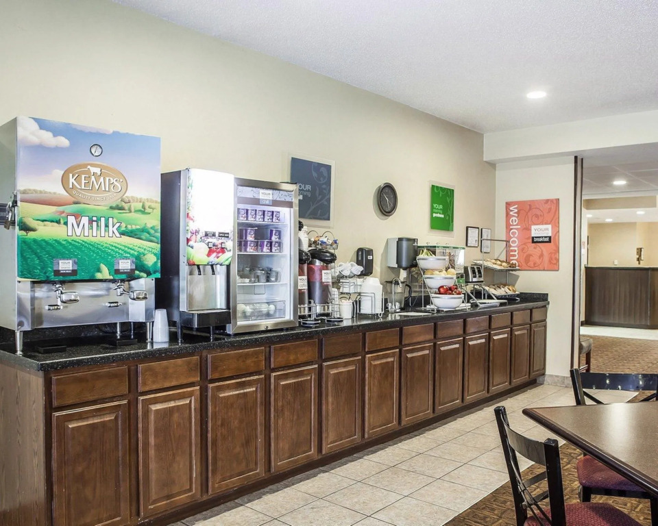 Comfort Suites Cedar Falls Industrial Park