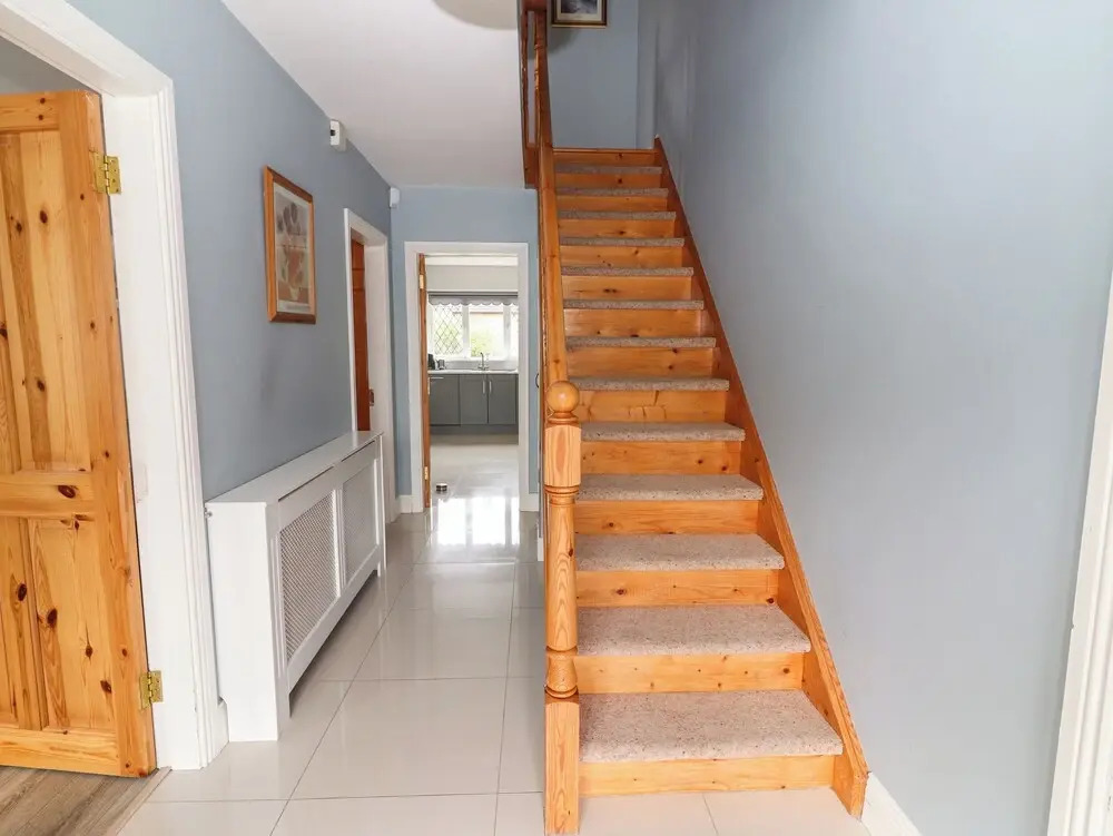 17 Clover Hill