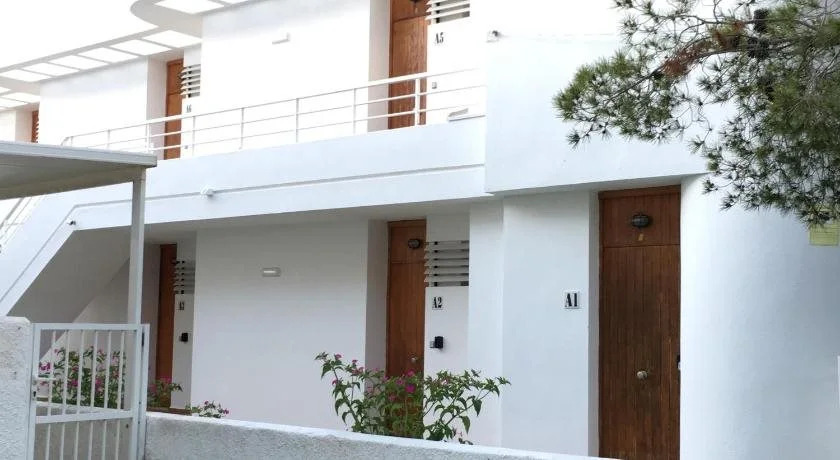 Ses Gavines-Cala Anguila Apartments