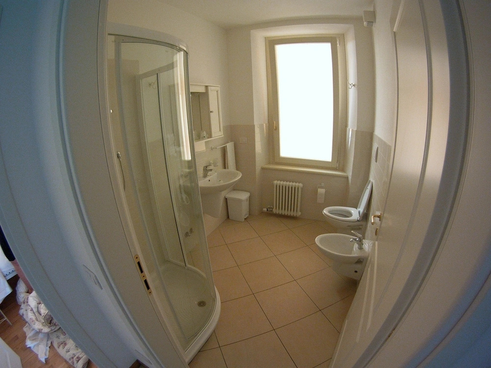 The charmant apartment with lake view