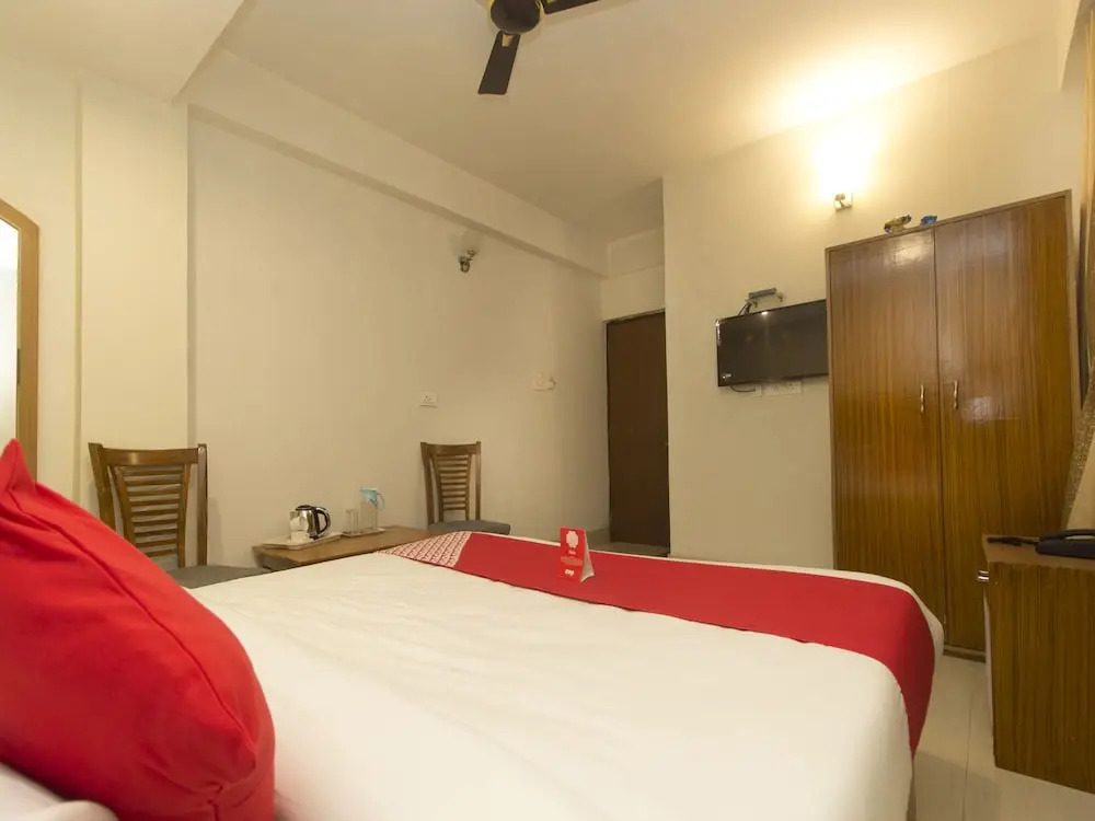OYO 14341 Hotel Highland Vista