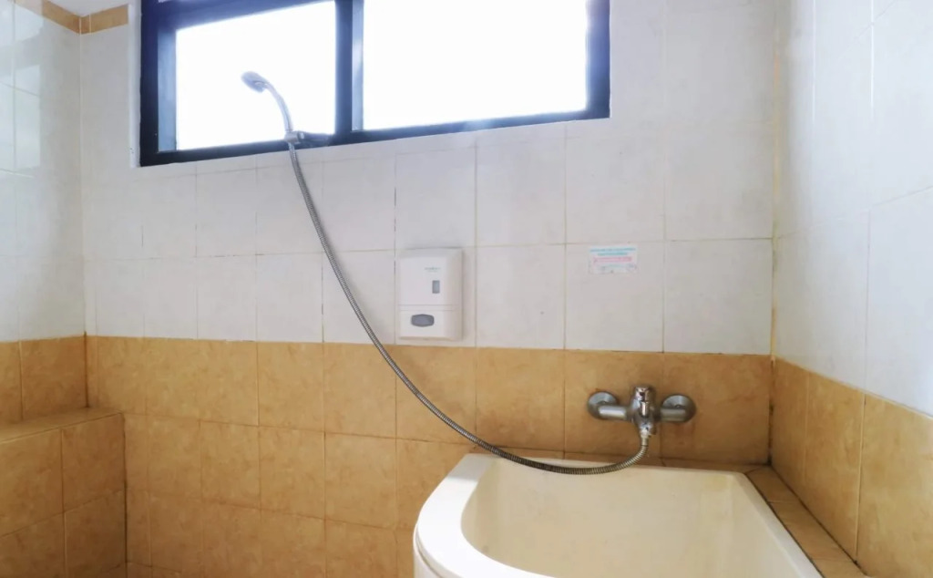 Aries Biru Hotel & Villa
