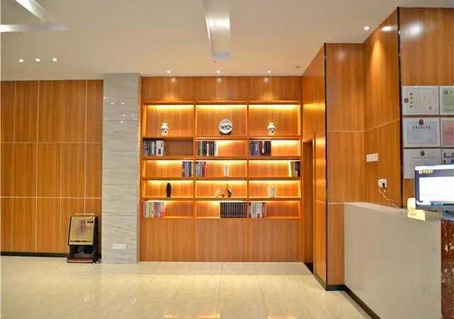 Jtour Inn Xianning Chibiyiqiao North