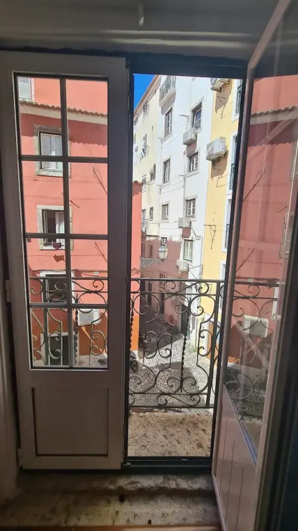 Castle Fado River Alfama Flat