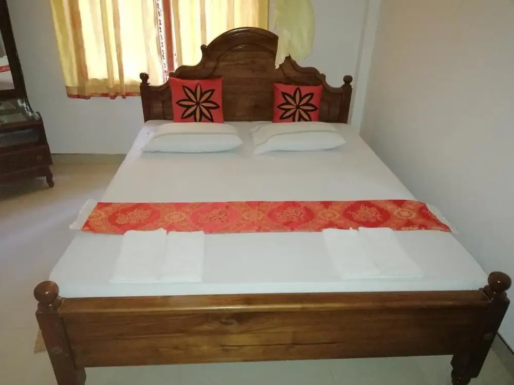Homely Guest