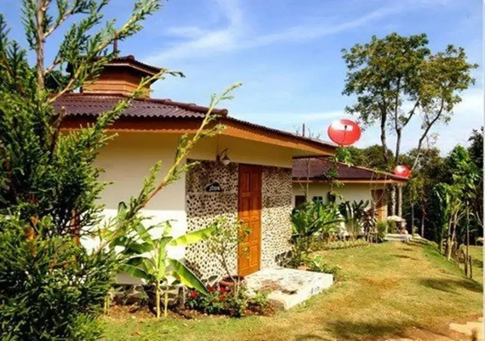 Phuklenglom Wang Nam Khiao