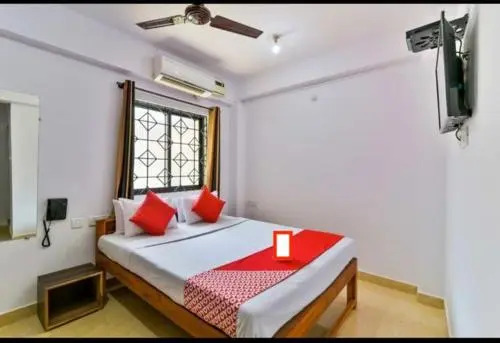 Sweet AC Rooms near KFC Restaurant